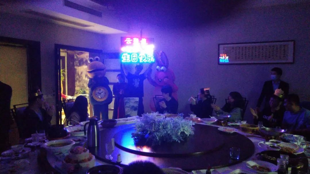 玉米视频app下载链接生日会